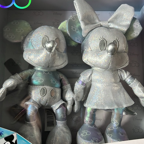 Disney 100 Mickey and Minnie Mouse Collector Plush - Picture 2 of 4